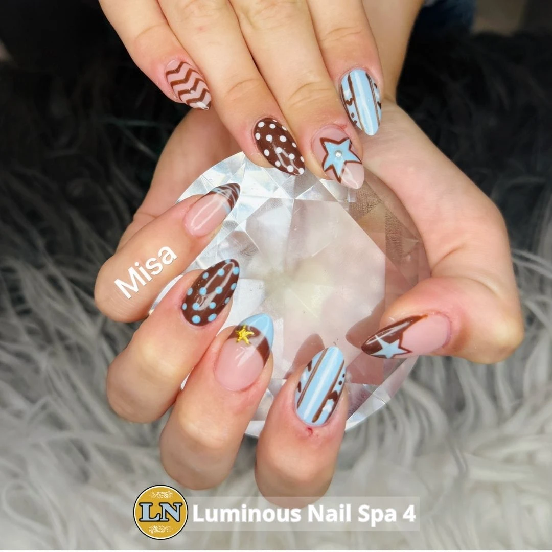 Luminous Nail Spa 4